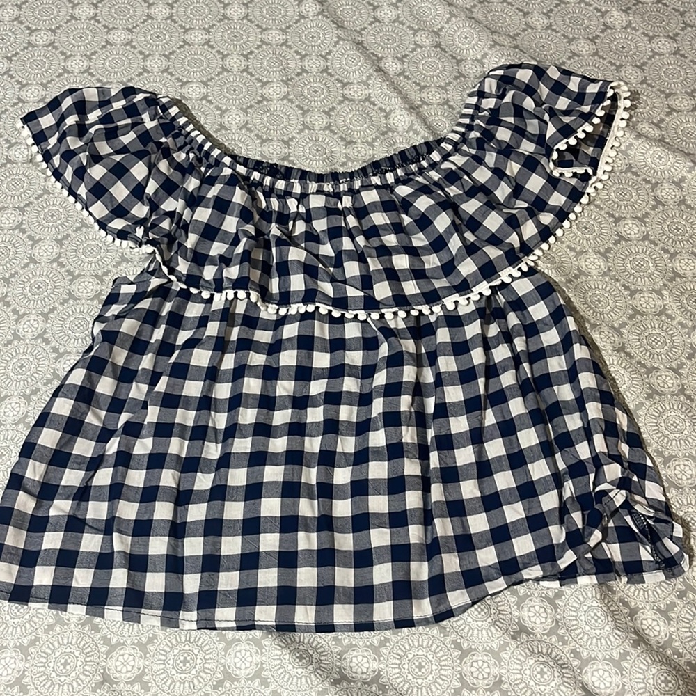 Charmed Hearts cropped blouse